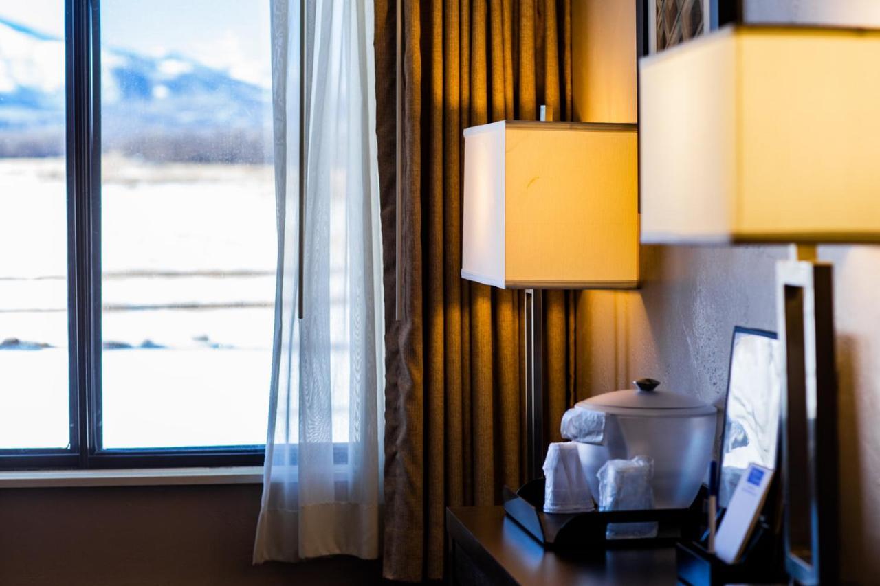 Inn At The Canyons มอนติเชลโล ภายนอก รูปภาพ